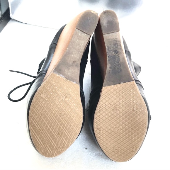 SUPER tall wooden platform leather booties - Picture 7 of 7